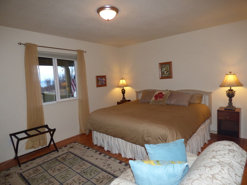 Crane'S Rest B&B Fritz Creek Exterior photo